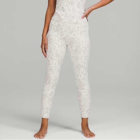 Lululemon Align High-Rise Pant 25" - Picture 7 of 7